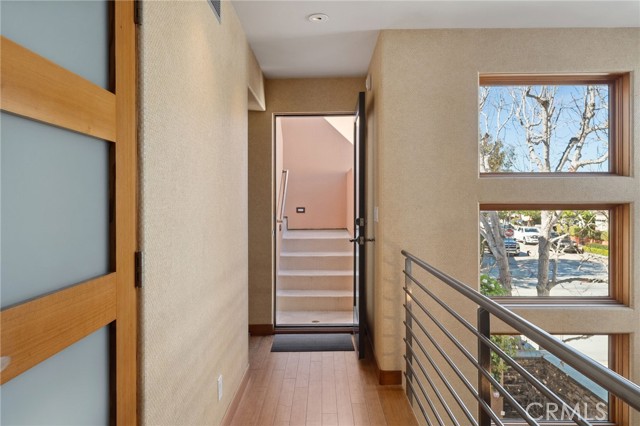 2278 Channel Rd Road, Newport Beach CA: https://media.crmls.org/medias/3ec5bd80-7332-4845-afa6-1d638b95be99.jpg
