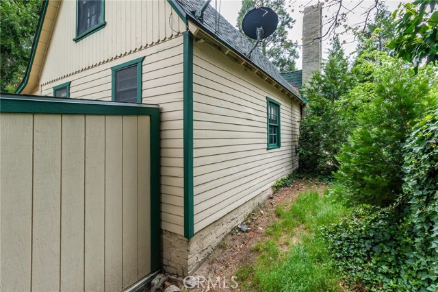 Detail Gallery Image 30 of 30 For 26370 Alpine Lane, Twin Peaks,  CA 92391 - 2 Beds | 1 Baths