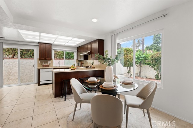 15539 Feldspar Drive, Chino Hills CA: https://media.crmls.org/medias/3ec8202f-b376-4c5c-a047-ded7222249bd.jpg