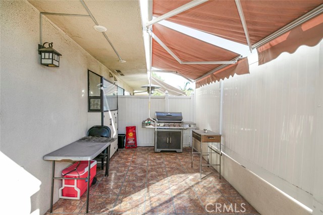 10894 Olinda Street, Sun Valley CA: https://media.crmls.org/medias/3ec83829-8141-4616-9985-57cef41b00ec.jpg
