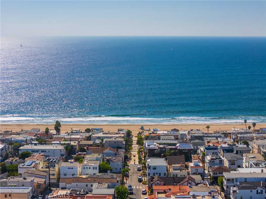 https://media.crmls.org/medias/3ec86f59-5951-4fb1-8858-cd0124dba6af.jpg?preset=X-Large