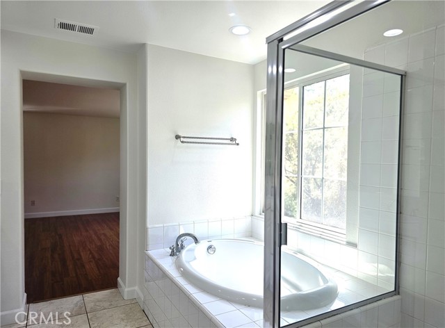 2862 Echo Springs Drive, Corona CA: https://media.crmls.org/medias/3ec89e87-c6db-443f-b5a6-87fd826822bd.jpg