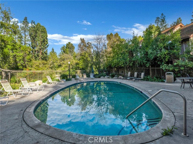Detail Gallery Image 31 of 45 For 7050 Shoup Ave #225 #225,  Canoga Park,  CA 91303 - 1 Beds | 1 Baths