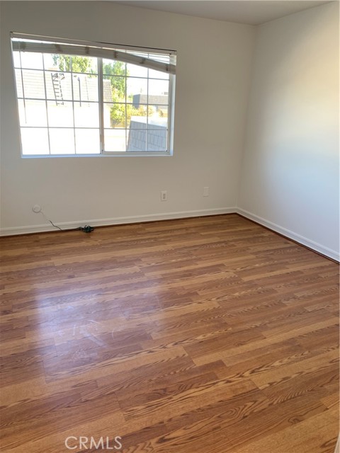 Detail Gallery Image 10 of 24 For 19234 Hamlin, Reseda,  CA 91335 - 3 Beds | 2 Baths