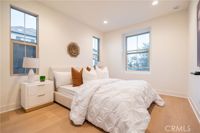 149 Somera, Irvine CA: https://media.crmls.org/medias/3ec8fc55-5b19-4077-9cbf-5a6304c37ac7.jpg