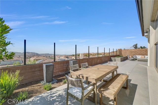 236 Collino, Irvine CA: https://media.crmls.org/medias/3ec99051-bbe7-4432-94b0-eea8097d12e8.jpg