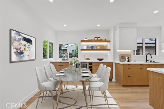 Detail Gallery Image 6 of 38 For 5730 Stansbury Ave, Van Nuys,  CA 91401 - 3 Beds | 2 Baths