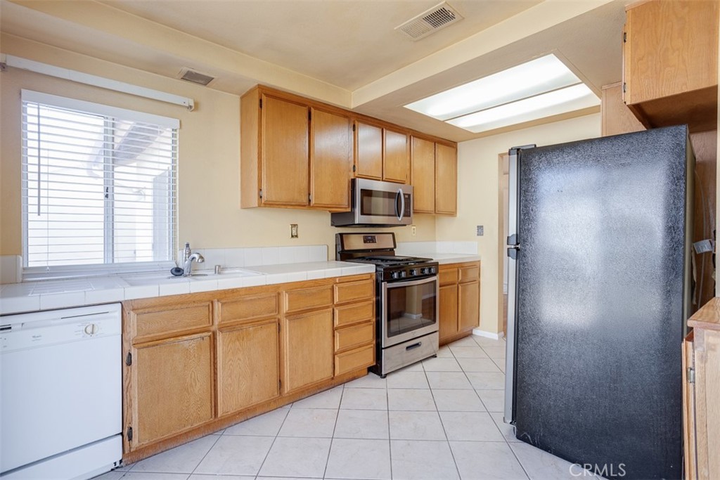 MLS #CV25228519 image #13