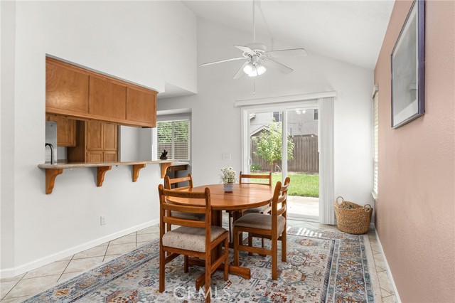 Detail Gallery Image 23 of 50 For 65 Knightsbridge Ln, Chico,  CA 95926 - 4 Beds | 2/1 Baths