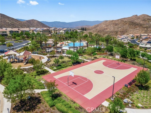 24206 Dandelion Court, Lake Elsinore CA: https://media.crmls.org/medias/3ecc7a16-b0fc-4671-aff8-528c960aef93.jpg