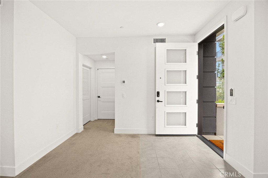 3ecc8c6c 3eeb 464c A145 C62d6b724358