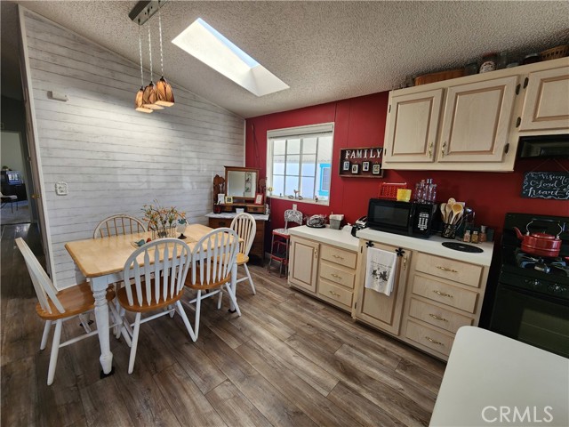 Detail Gallery Image 21 of 45 For 16222 Monterey Ln #51,  Huntington Beach,  CA 92649 - 2 Beds | 2 Baths