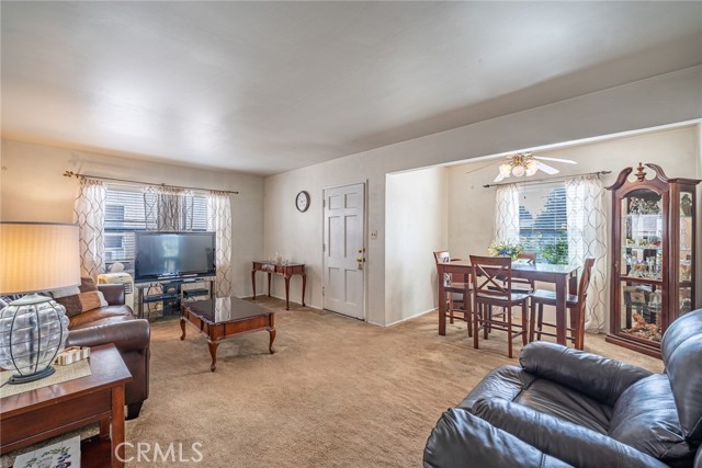 Detail Gallery Image 4 of 43 For 14823 Gridley Rd, Norwalk,  CA 90650 - 3 Beds | 1 Baths