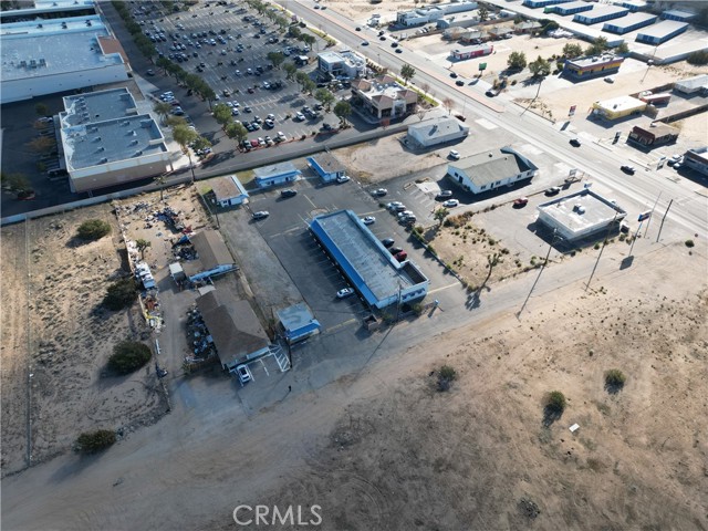 9777 Tamarisk Avenue, Hesperia, California 92345, ,Commercial Sale,For Sale,9777 Tamarisk Avenue,CRHD22256510