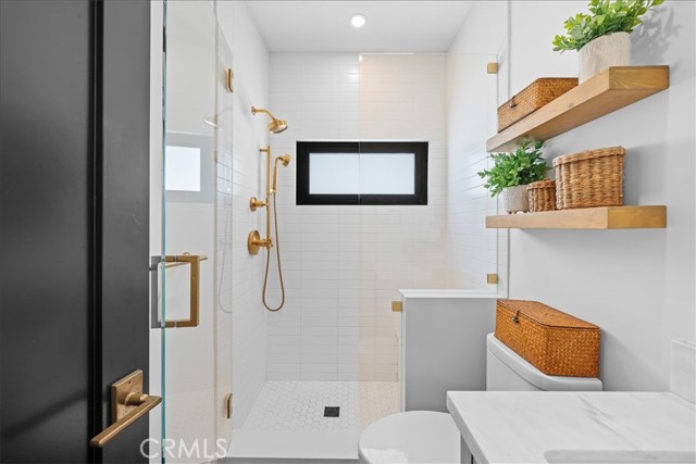 554 S Helberta Avenue, Redondo Beach CA: https://media.crmls.org/medias/3ecea625-97c8-4673-9f53-56bec2e00ce0.jpg