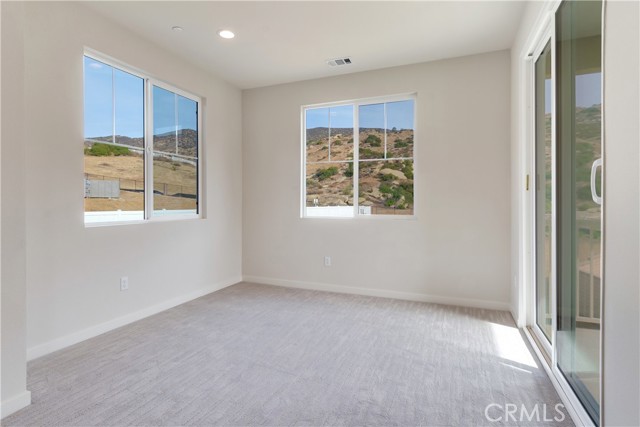 Detail Gallery Image 26 of 48 For 6536 Canyon Oaks Dr, Simi Valley,  CA 93063 - 5 Beds | 5/1 Baths