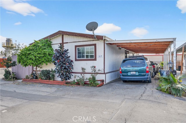 Detail Gallery Image 2 of 48 For 5450 N Paramount #169,  Long Beach,  CA 90805 - 3 Beds | 2 Baths