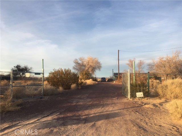 Detail Gallery Image 10 of 16 For 48856 Silver Valley Rd, Newberry Springs,  CA 92365 - 3 Beds | 2 Baths