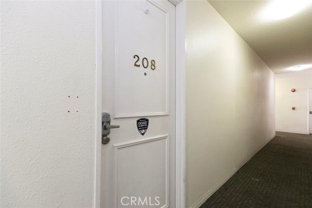 16940 Chatsworth Street, Granada Hills CA: https://media.crmls.org/medias/3ecf840c-0aa4-4783-a224-f85e0af80b82.jpg