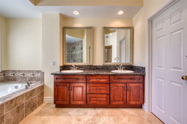 Detail Gallery Image 18 of 31 For 21 Sarena #35,  Irvine,  CA 92612 - 3 Beds | 2/1 Baths