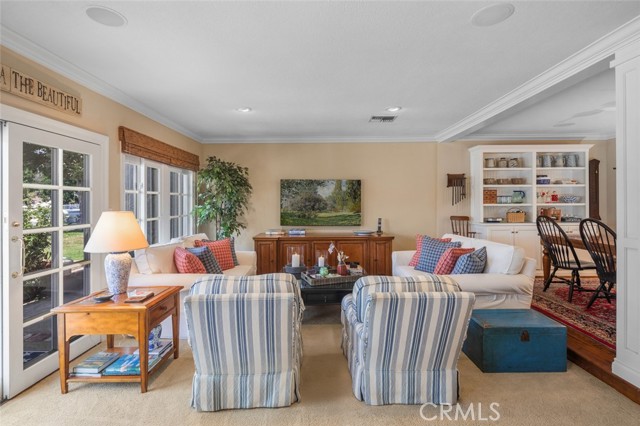 21761 Tahoe Lane, Lake Forest CA: https://media.crmls.org/medias/3ed075b6-a523-4bf2-9c78-a6feadb042c6.jpg