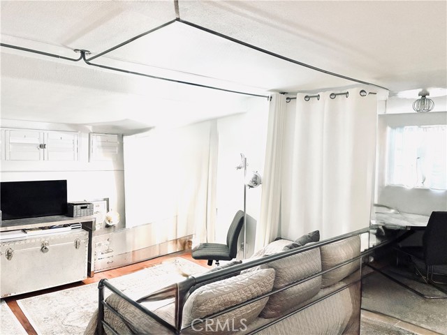 Detail Gallery Image 32 of 54 For 13111 Sierra Hwy, Agua Dulce,  CA 91390 - 1 Beds | 1 Baths