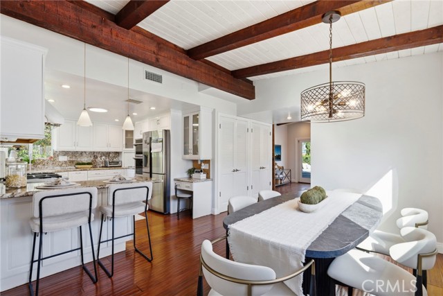 Detail Gallery Image 17 of 63 For 1001 2nd, Hermosa Beach,  CA 90254 - 5 Beds | 3/1 Baths