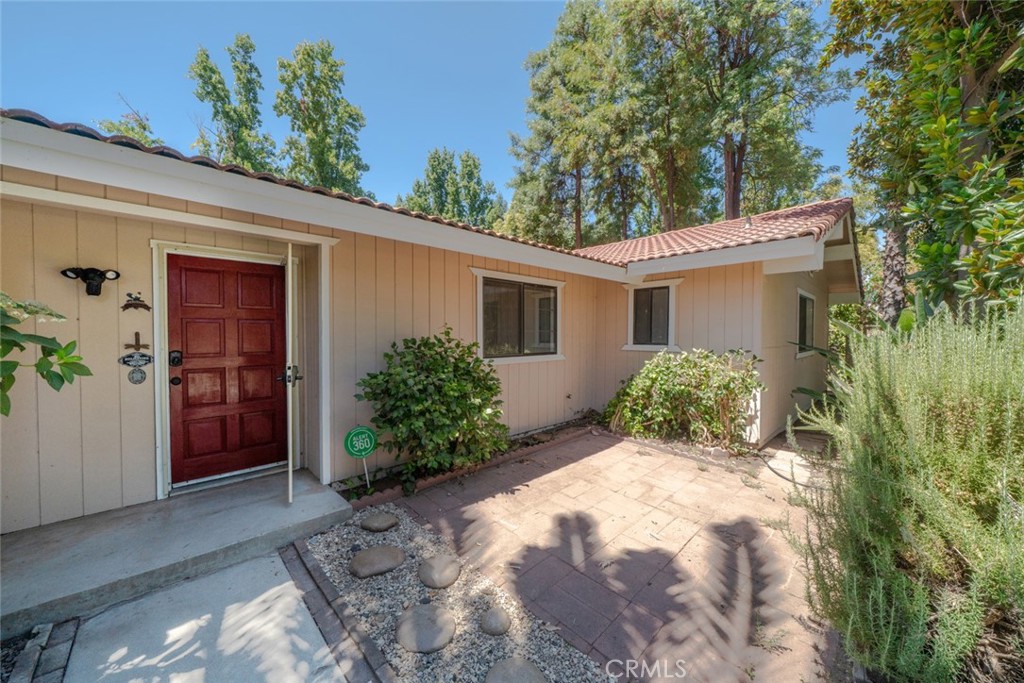 MLS #FR25181477 img 8