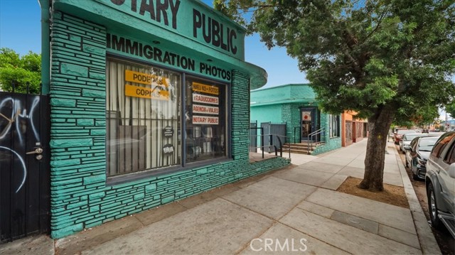 2432 Daly Street, Los Angeles CA: https://media.crmls.org/medias/3ed0adcd-8e86-4cb7-92d0-7a54c3cde80e.jpg
