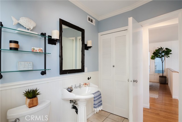 Powder Room