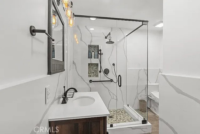 Detail Gallery Image 5 of 37 For 868 Avenida Acapulco, San Clemente,  CA 92672 - 5 Beds | 4/1 Baths