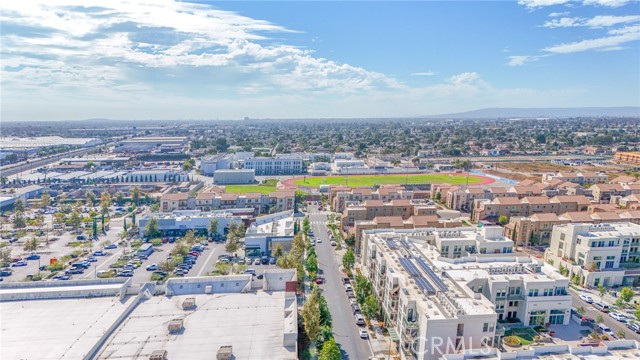 9621 Laurel, Los Angeles CA: https://media.crmls.org/medias/3ed14374-4a04-4752-b99e-ecaa7dc7bd59.jpg