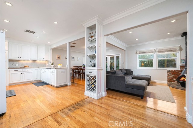 Detail Gallery Image 15 of 47 For 1219 Winston Ct, Upland,  CA 91786 - 4 Beds | 2 Baths