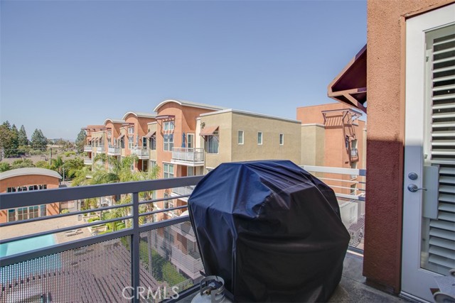 Detail Gallery Image 9 of 33 For 12668 Chapman Ave #2403,  Garden Grove,  CA 92840 - 2 Beds | 2 Baths