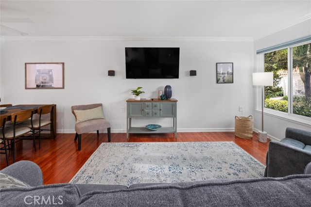 Detail Gallery Image 9 of 32 For 2198 via Mariposa #D,  Laguna Woods,  CA 92637 - 2 Beds | 2 Baths