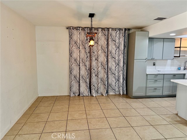 22556 Parkmead, Palm Springs, CA 92262