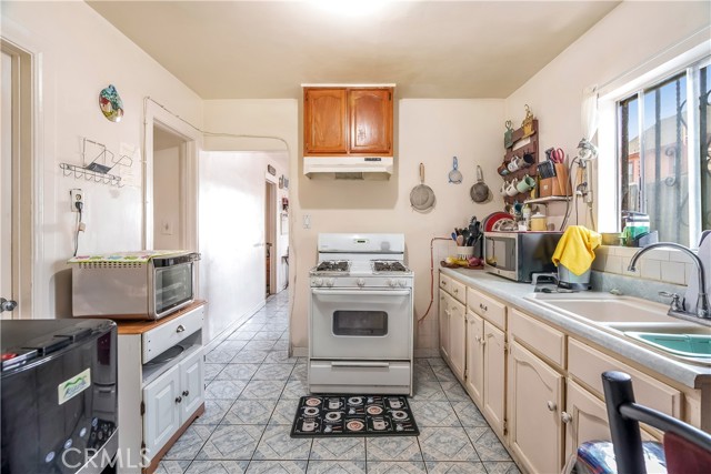 Detail Gallery Image 41 of 54 For 1340 1342 W 25th, Los Angeles,  CA 90007 - – Beds | – Baths