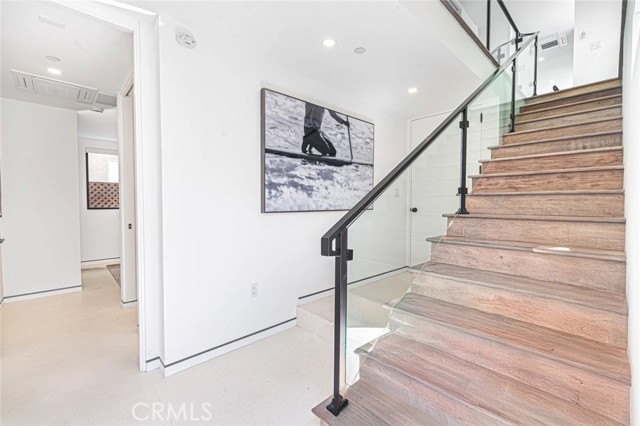 1034 W Balboa Boulevard, Newport Beach CA: https://media.crmls.org/medias/3ed2fa12-3ab3-47f4-9402-10cbd38e1c72.jpg