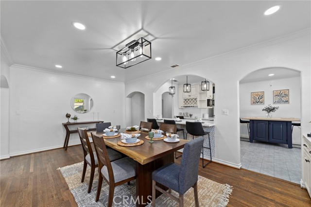 Detail Gallery Image 11 of 58 For 1697 N Allen, Pasadena,  CA 91104 - 4 Beds | 4 Baths