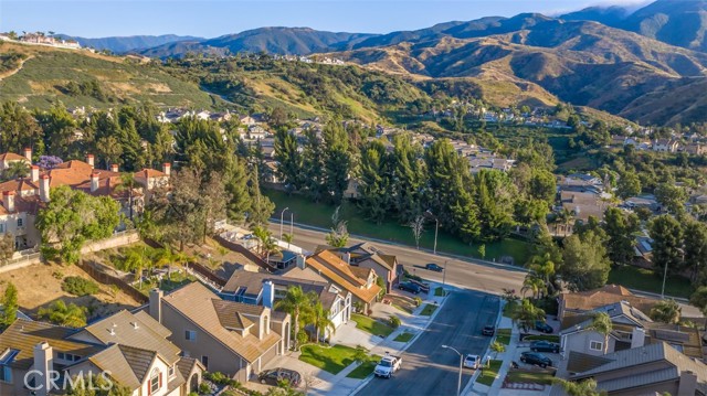 2985 Amber Drive, Corona CA: https://media.crmls.org/medias/3ed44bec-04d9-4422-825a-085c949f6f3a.jpg
