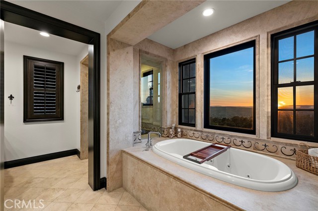 Detail Gallery Image 39 of 69 For 2 Galaxy Isle, Ladera Ranch,  CA 92694 - 5 Beds | 5/1 Baths