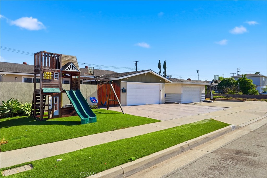 MLS #SB26153429 image #3