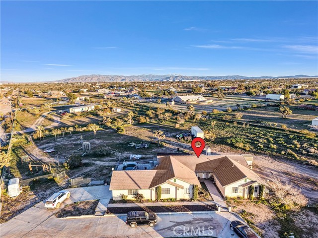 Detail Gallery Image 2 of 40 For 10439 Mesa, Oak Hills,  CA 92344 - 5 Beds | 3 Baths