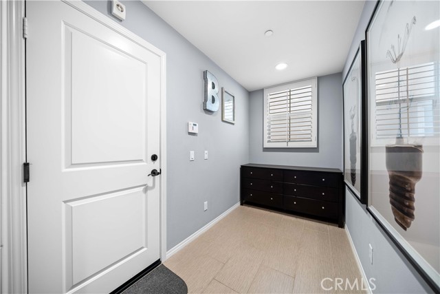3942 Alexander Ave, Ontario CA: https://media.crmls.org/medias/3ed537be-8ebc-4c33-96b6-a33a6e40caf9.jpg