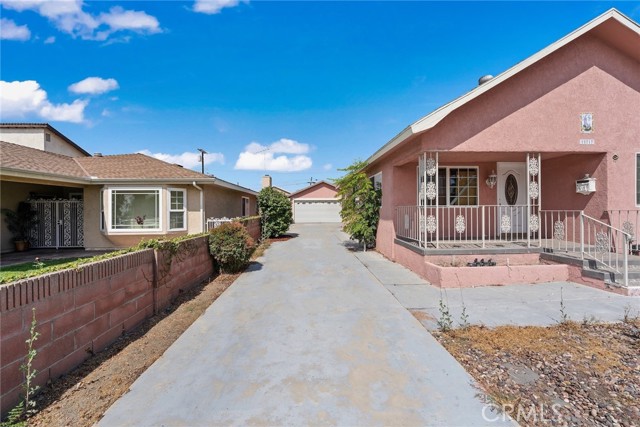 18717 Clarkdale Avenue, Artesia CA: https://media.crmls.org/medias/3ed53e09-d927-46e2-b80c-1e0d01e3c755.jpg
