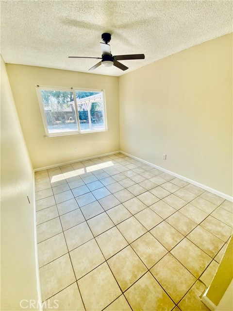 Detail Gallery Image 6 of 19 For 24447 Dorner Dr, Moreno Valley,  CA 92553 - 5 Beds | 2 Baths