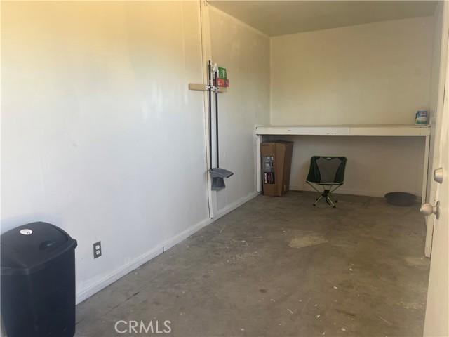 14703 MESA DR, Victorville CA: https://media.crmls.org/medias/3ed58882-270e-4e55-9b1b-1ae4f67ab5c0.jpg