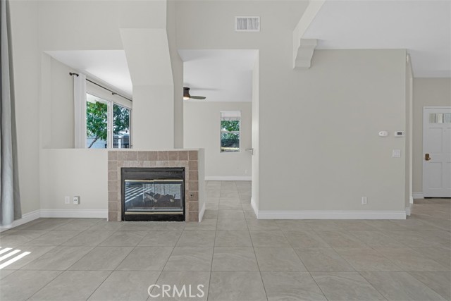 180 Via Lampara, Rancho Santa Margarita CA: https://media.crmls.org/medias/3ed689e3-cf28-411e-8343-e616b98e863e.jpg