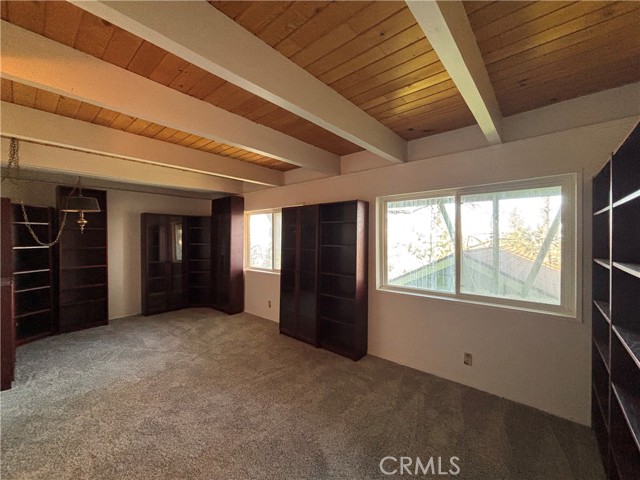 1268 Aleutian Drive, Lake Arrowhead, CA 92352