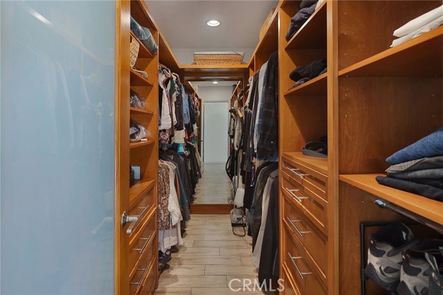 5866 Varna Avenue, Valley Glen CA: https://media.crmls.org/medias/3ed9a57b-52c3-436a-9efd-713bfa9109d5.jpg